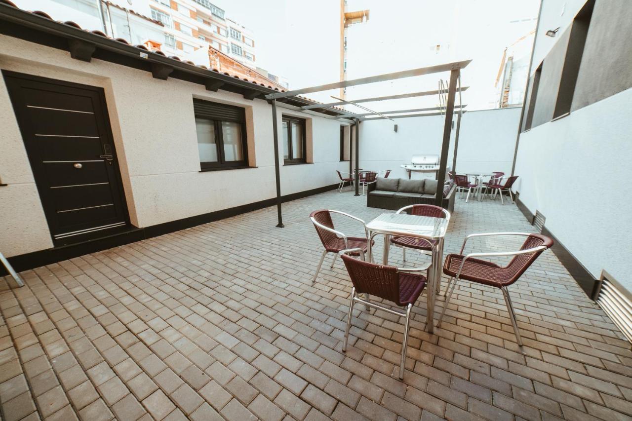 Apartamentos Mk77 Leon - Palomera Exteriör bild